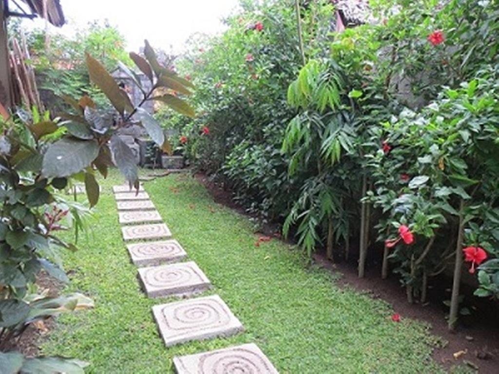 Bali Sari Homestay Амед Екстер'єр фото