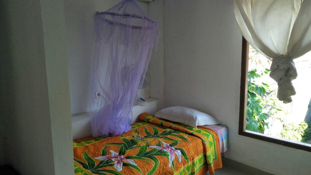 Bali Sari Homestay Амед Екстер'єр фото